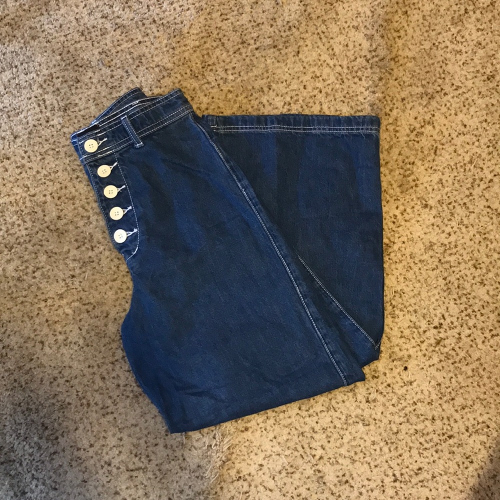 BDG size 25, Juliette Button-Fly Wide Leg Pant